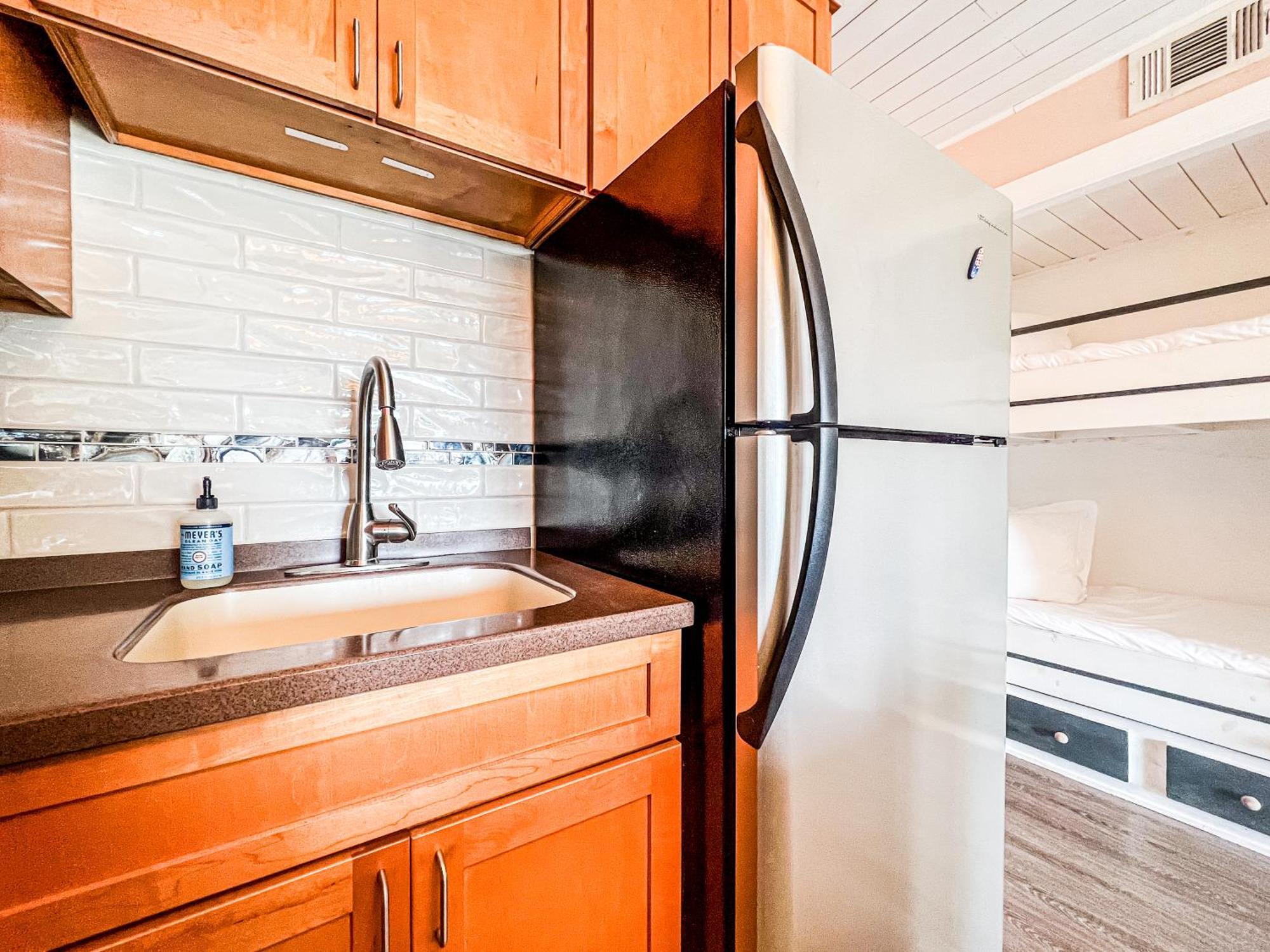קרולינה ביץ' Cozy Beach Condo Sleeps 6 Pool מראה חיצוני תמונה